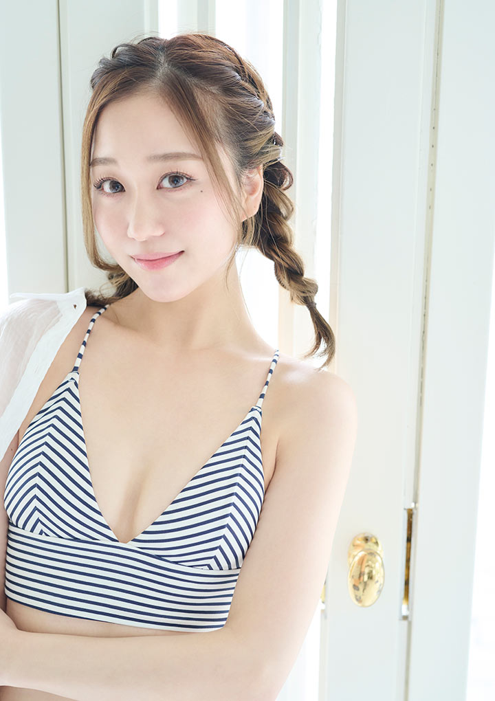 愛沢 まなか（TSUKI NO KITANOZAKA）